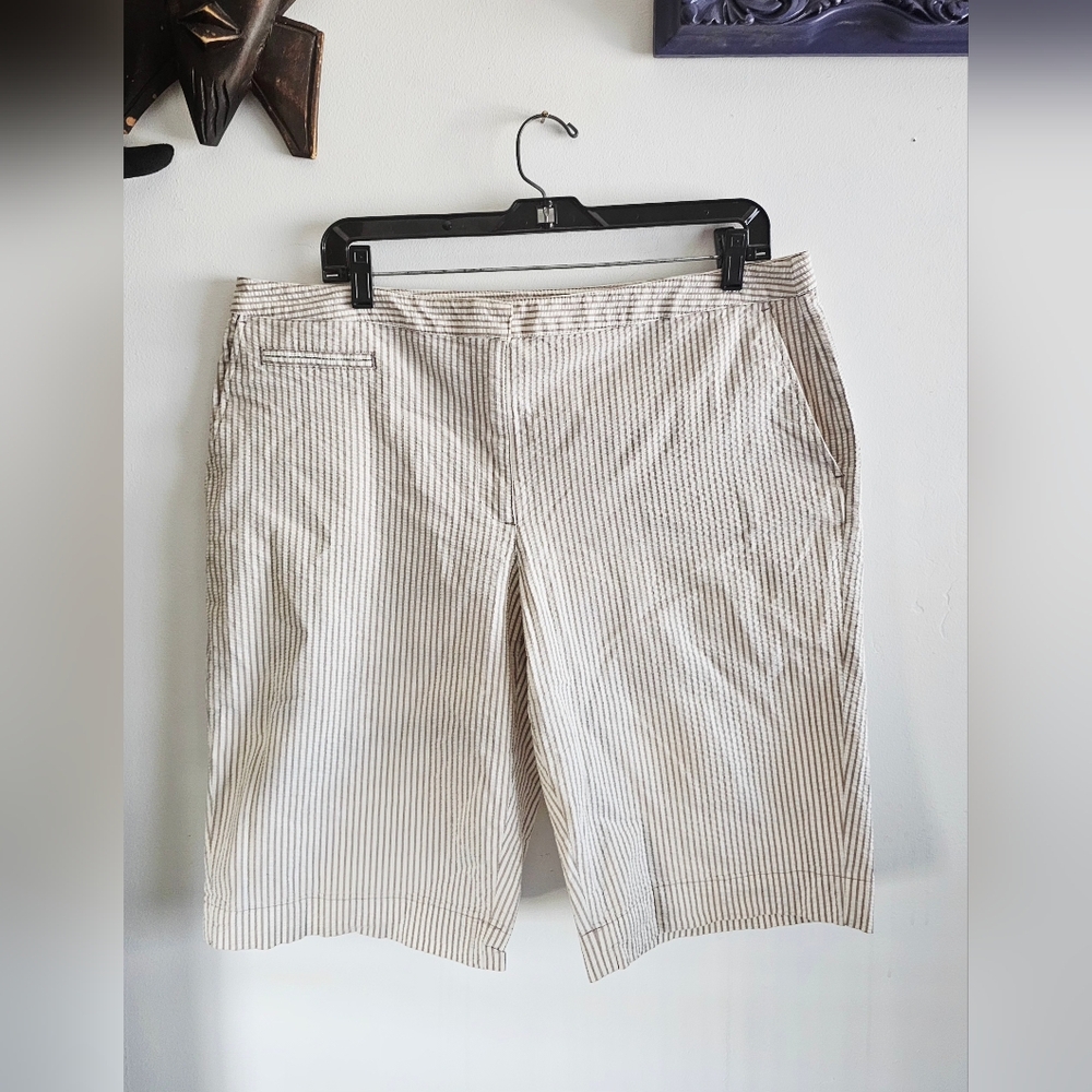 Liz Claiborne Audra Size 16 Beige Striped Womens Shorts